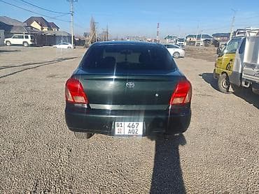 mark 2 qualis: Toyota Platz: 2001 г., 1.5 л, Автомат, Бензин, Седан — 5