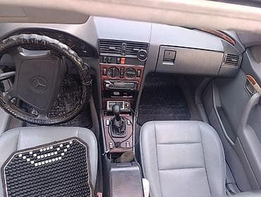 е34 2 8: Mercedes-Benz C-Class: 1994 г., 1.8 л, Ручные, Бензин, Седан — 1