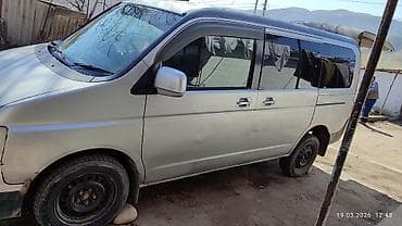 другая мото: Honda Stepwgn: 2001 г., Бензин, Минивэн — 4