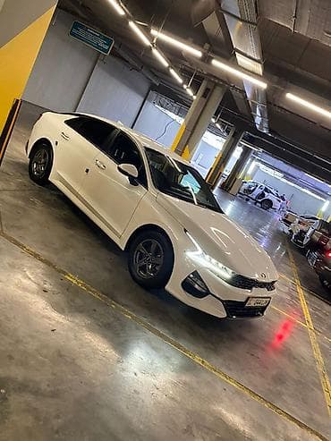 kla k5: Kia K5: 2020 г., 2 л, Автомат, Газ, Лифтбек — 2