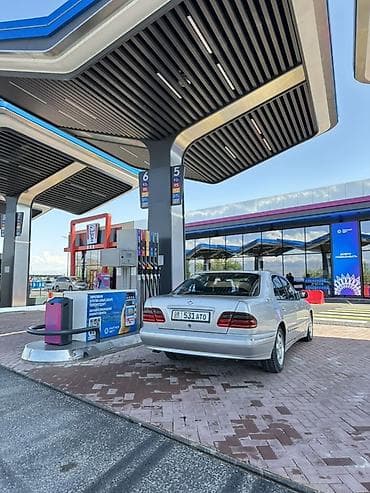 радиаторы мерседес 210: Mercedes-Benz E-Class: 2001 г., Автомат, Дизель, Седан — 4