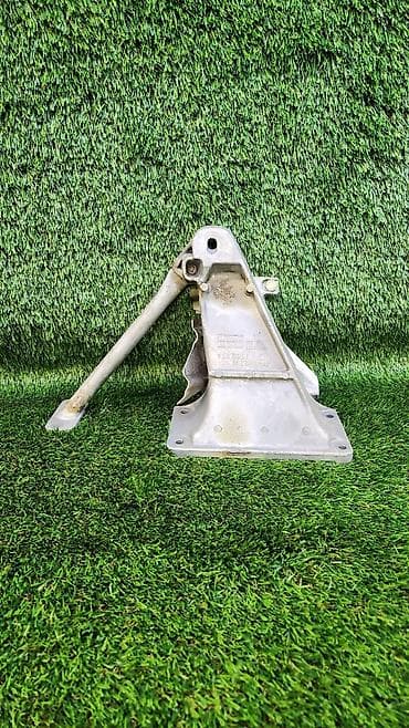 Передний лонжирон е39 правая сторона 22 11 1 —-092 974 Год 2000 В