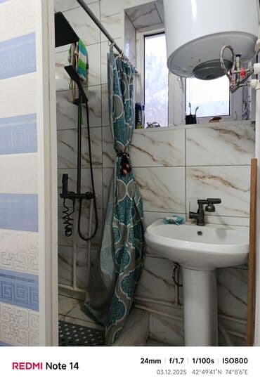 продаю пол дома район рабочий городок: 2 комнаты, 46 м², 106 серия, 2 этаж — 6