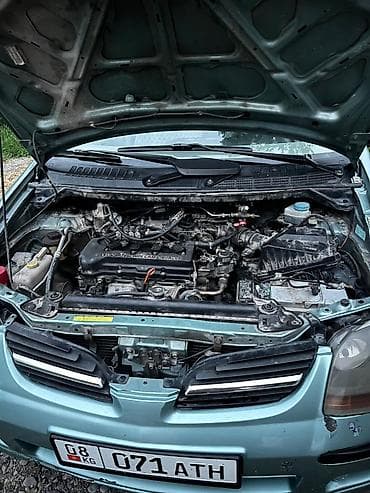 mitsubishi space runner: Nissan Almera Tino: 2001 г., 1.8 л, Механика, Бензин, Хэтчбэк — 7