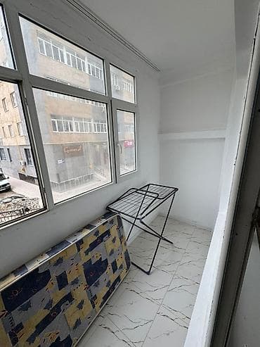 Батирлер: 2 бөлмө, 60 м², Жал мкр (а.и. Жогорку, Ортоңку, Төмөнкү) 106-серия, 2 кабат — 8