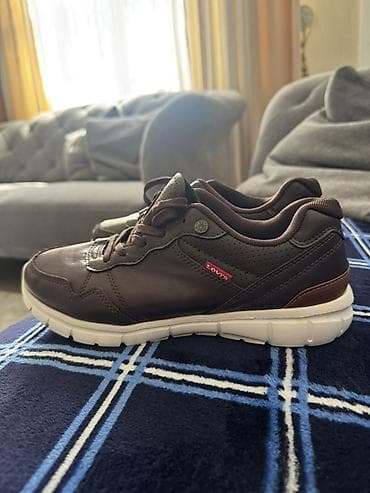 air force 1: Мужские кроссовки, 38.5, Levi's, Новый, цвет - Коричневый — 1