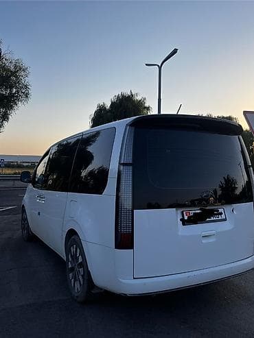 byd u8: Hyundai Staria: 2021 г., 3.5 л, Газ, Минивэн — 5