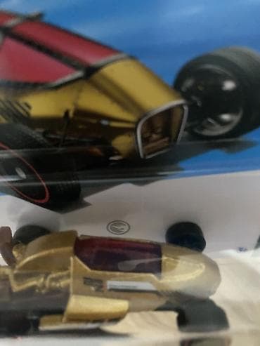 моделька: Hot Wheels 2 Jet Z TH — коллекционная моделька в фирменной блистерной — 2