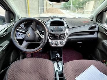 на прадо: Chevrolet Spark: 2018 г., 1 л, Автомат, Бензин, Хэтчбэк — 7