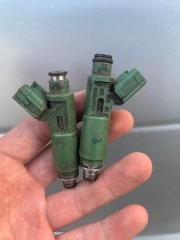 инжектор авто: Форсунка Toyota 2001 г., Б/у, Оригинал — 1