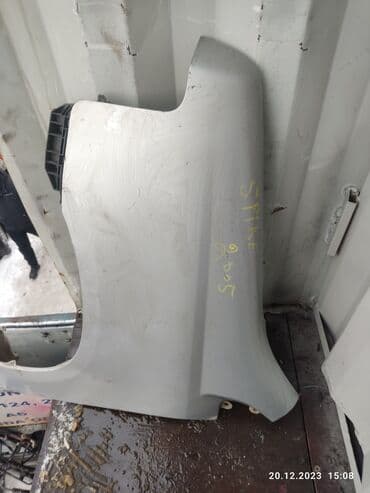 spike: Переднее левое Honda, 2005 г., Б/у, Оригинал — 1