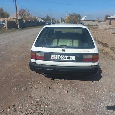 Volkswagen Passat Variant: 1990 г., 1.8 л, Газ, Универсал — 5