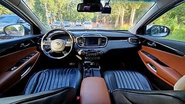 задняя шторка w210: Kia Sorento: 2018 г., 2 л, Автомат, Дизель, Кроссовер — 7