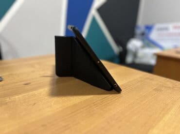 УАЗ: Планшет, Apple, память 128 ГБ, Wi-Fi, Б/у, цвет - Серебристый — 2