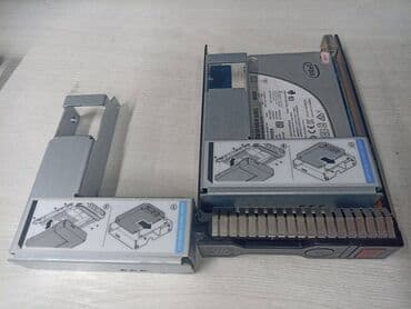 сервера: Переходники для серверов с дисками размером 3.5 на диски 2.5 — 2