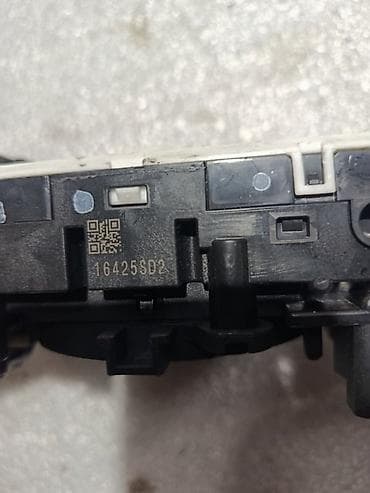 меняю на 07: Комбинированный подрулевой переключатель (мультирульный модуль) Nissan — 4