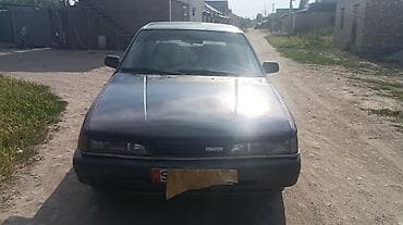 sl 55: Mazda 626: 1988 г., 2 л, Механика, Бензин, Седан — 2