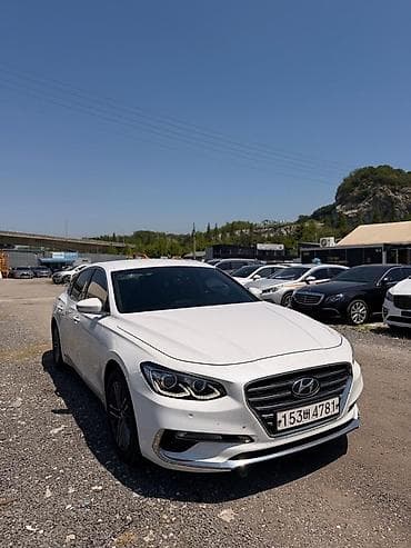 06: Hyundai Grandeur: 2019 г., Седан — 3