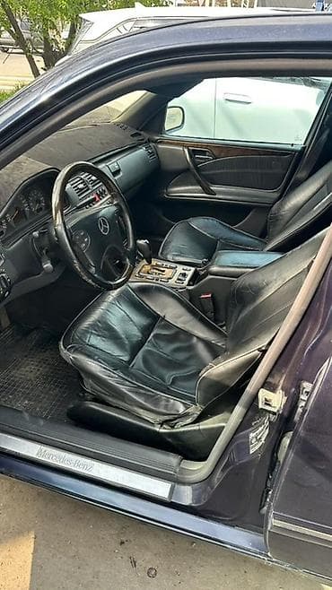 Продажа авто: Mercedes-Benz E-Class: 2001 г., 4.3 л, Автомат, Бензин, Седан — 1