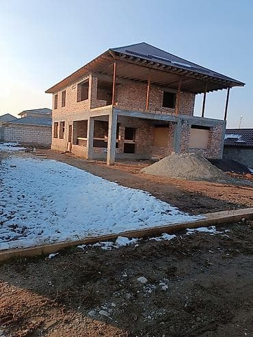 дом в кридит: От трассы Алма атинки 50метров с Таш мойнок Двухэтажный кирпичный дом — 3