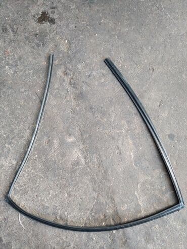 губа на ваз: Toyota Window 30 уплотнитель стекла, Тойота Виндом 30 уплотнитель — 1