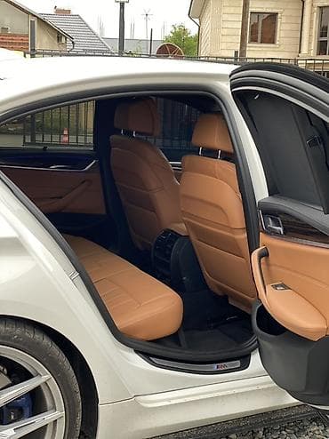 ef m: BMW 5 series: 2022 г., Седан — 9