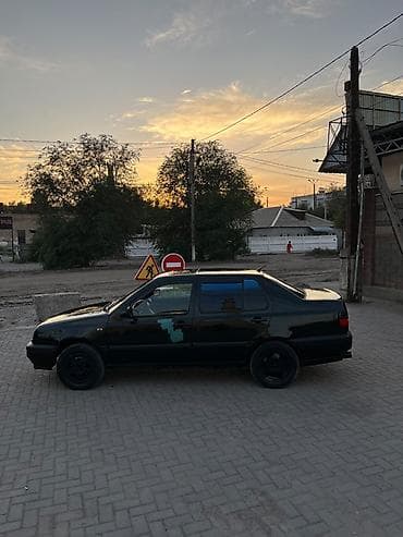 mini copper: Volkswagen Vento: 1995 г., 1.8 л, Газ, Седан — 5