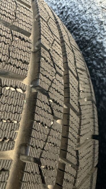 купить зимние шины на внедорожник: Шины 195 / 65 / R 15, Зима, Б/у, Комплект, Легковые, Китай — 6