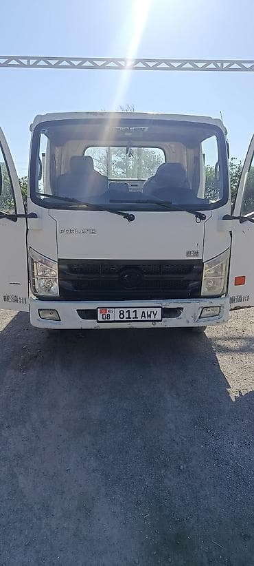 Транспорт: Dongfeng : 2015 г., 2.2 л, Механика, Дизель — 4