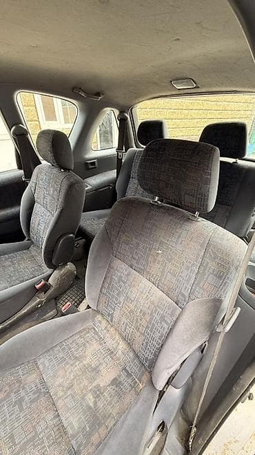 kia carneval: Toyota Picnic: 2000 г., Минивэн — 10