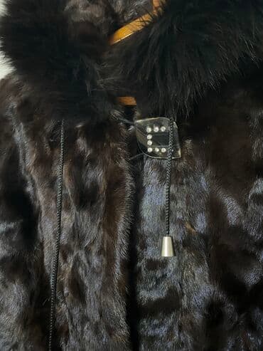 Киреге берилүүчү кийимдер: Натуральная норковая (кусками) шуба Подойдет 42-46 размер Состояние — 7