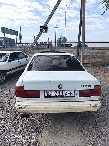 грандуер машина: BMW 525: 1991 г., 2.5 л, Бензин, Седан — 4