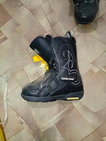 мужской зимний обувь: Обувь для сноубордов черные новые 9000сомов белые 5000сомов — 6