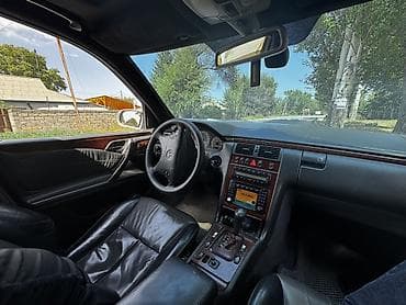 e60 m5: Mercedes-Benz E-Class: 2002 г., 3.2 л, Автомат, Бензин, Седан — 3