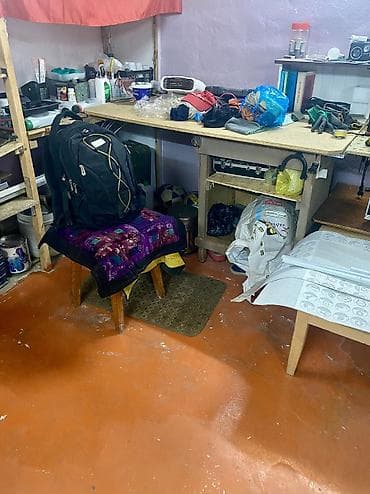 помещение для аренды: Гараж с мастерской и системой хранения - Металлические распашные — 2