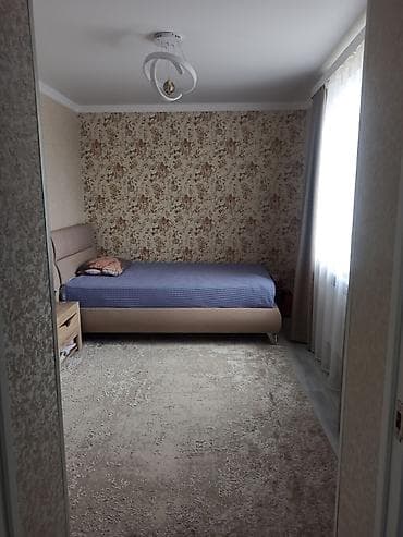 Дома: 🏡 СРОЧНО ПРОДАЁТСЯ ДОМ Район: Кызыл-Аскер📍 🏠 Комнаты: 5 | 📐 Площадь — 5