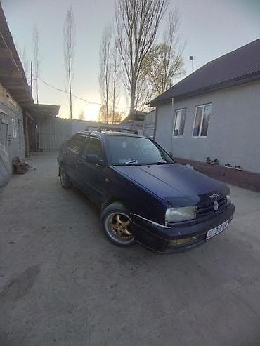 решетка на гольф 4: Volkswagen Vento: 1994 г., 2 л, Ручные, Седан — 5