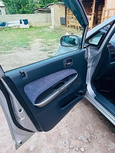 стриим: Honda Stream: 2000 г., 1.7 л, Автомат, Бензин, Минивэн — 8
