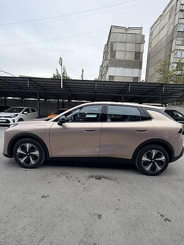 li l7 max: Changan Qiyuan Q05: 2026 г., Электромобиль — 5