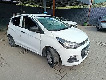 Chevrolet Spark: 2017 г., 1 л, Автомат, Бензин, Хэтчбэк