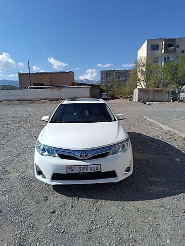 lexsus 300: Toyota Camry: 2013 г., 2.5 л, Автомат, Гибрид, Седан — 3