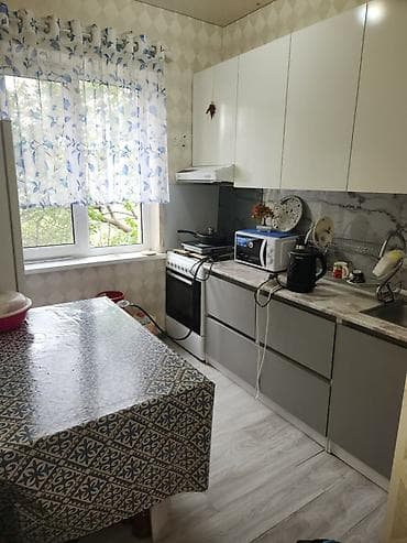 куплю квартиру рынок мадина: 2 комнаты, 49 м², 2 этаж — 9