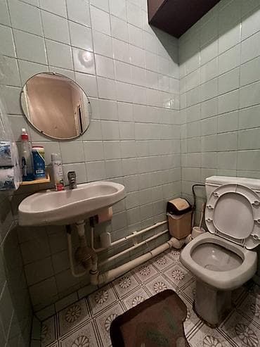 квартира кекрек: 2 комнаты, 49 м², 105 серия, 5 этаж, Старый ремонт — 4