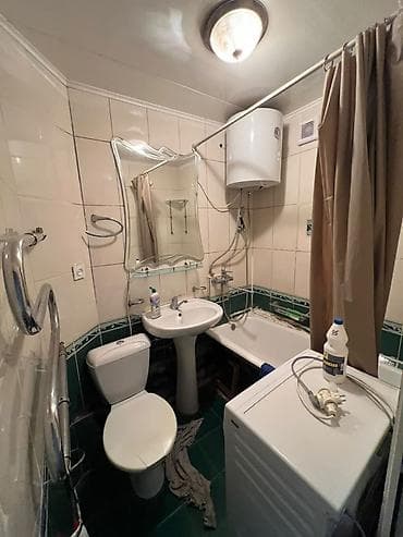 3 комнаты, 58 м², Ата-Тюрк парк 104 серия, 4 этаж, Требуется ремонт — 9