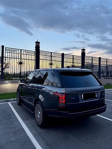 Land Rover Range Rover: 2017 г., 3 л, Автомат, Бензин, Внедорожник at lalafo.kg Land Rover Range Rover: 2017 г., 3 л, Автомат, Бензин, Внедорожник