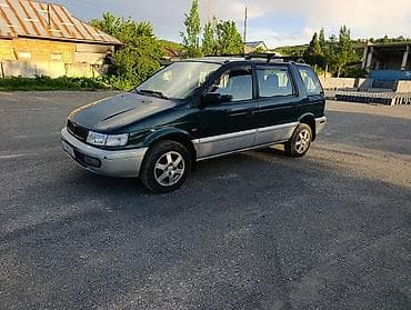 Mitsubishi Space Wagon: 1996 г., 0.2 л, Механика, Бензин, Минивэн