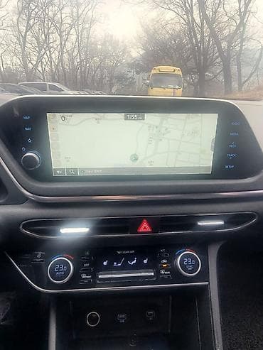 kia 2016: Hyundai Sonata: 2021 г., Автомат, Бензин, Седан — 9