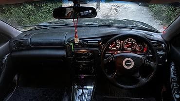 гоночный костюм: Subaru Legacy: 2000 г., 2 л, Автомат, Бензин, Седан — 5