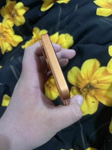 motorolla v3: IPhone Xs Max, Б/у, 256 ГБ, Оранжевый, 100 % — 5