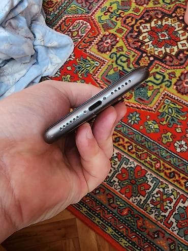 iphone s7: IPhone 11, Б/у, 128 ГБ, Черный, Чехол — 10